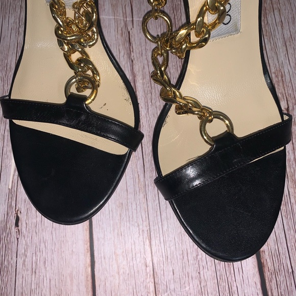 Jimmy Choo Leather Heels with chain - Picture 10 of 16